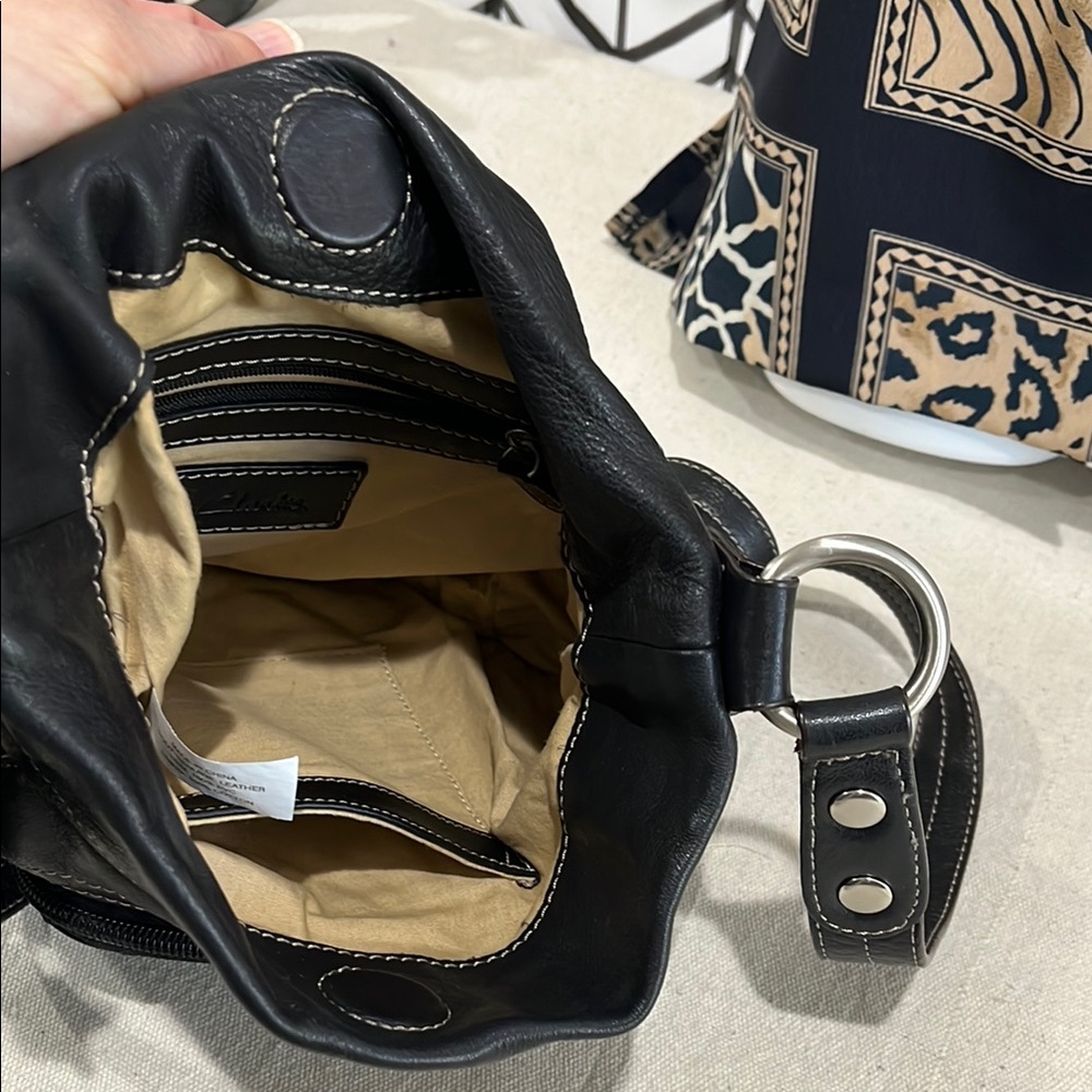 Clarks Black Leather Crossbody Bag - Picture 4 of 16